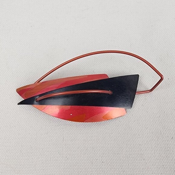 Vintage Red Modernist Metal Red Brooch - Picture 1 of 4